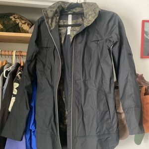Lululemon Fo Drizzle Hooded Rain Coat Jacket Zipper Black Size 4